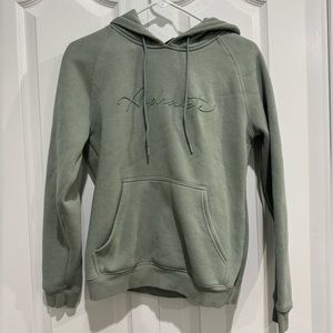 Alphalete hoodie